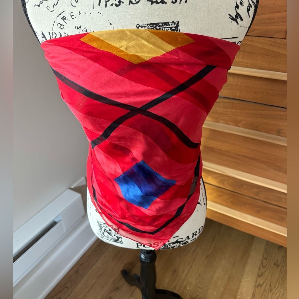 Vintage Echo color block silk scarf. Approximately 34” x 34”